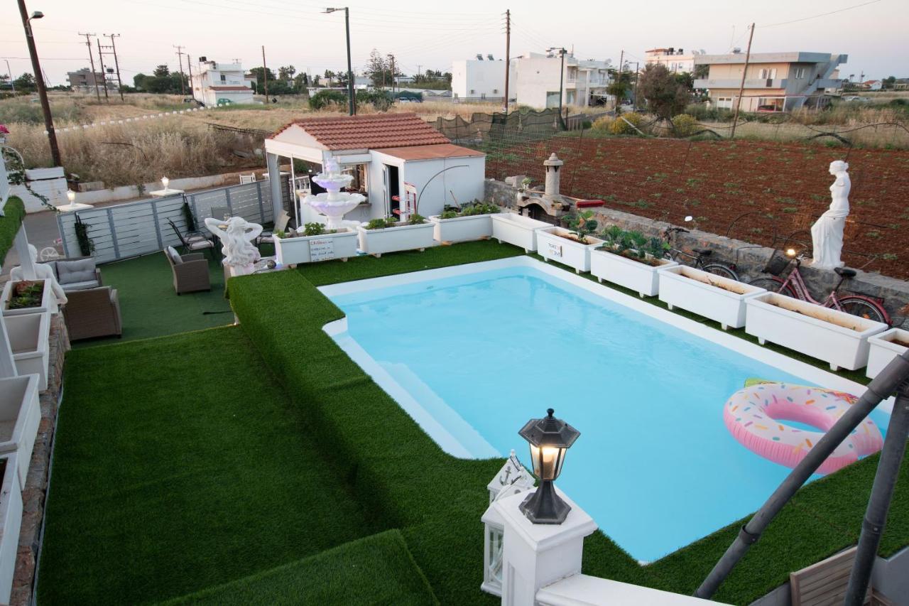 מאליה Olympus Studios מראה חיצוני תמונה